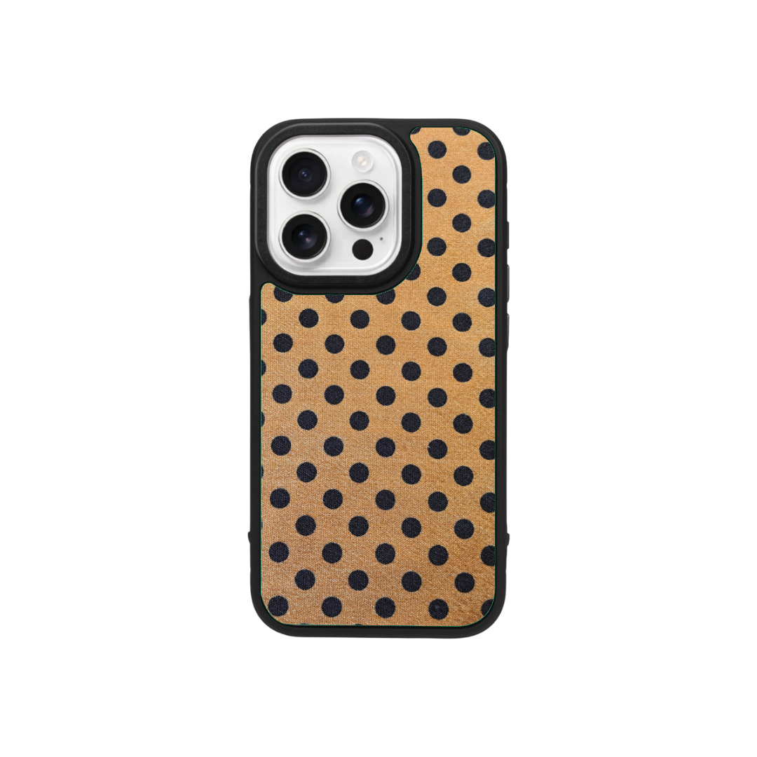 Ivory Polka (Iphone 16pro max)